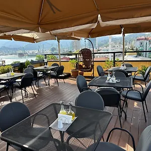 Otel Old Town
